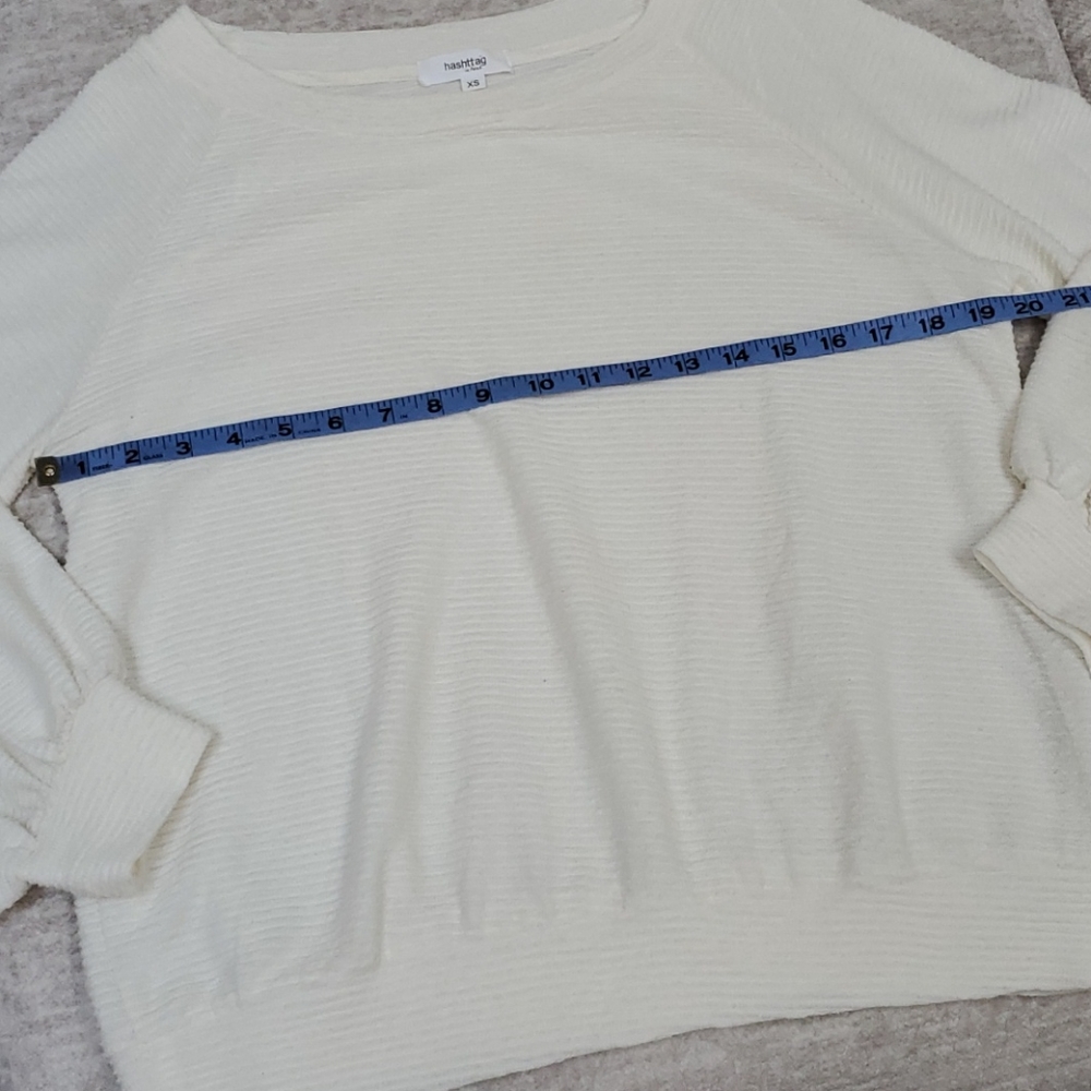 HashTag In Trend Ribbed Ballon Sleeve Pullover - Picture 6 of 7